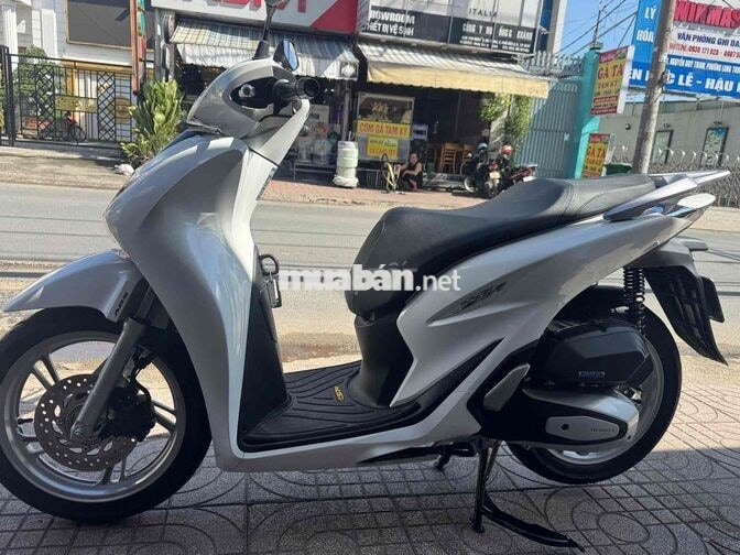 Honda SHVN 125 2021 Trắng Tự động 1343 km