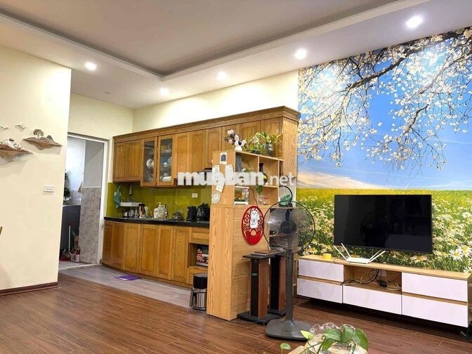 Siêu phẩm ! Căn CC mặt phố Nam Sơn, bán đảo Linh Đàm-Sổ đỏ 95m;3N;2VS