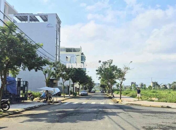 Cần bán lô đất đường Cồn Dầu 15 - Hoà Xuân giá rẻ
