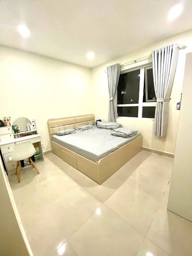 Chung cư Reverside 90, Nguyễn Hữu Cảnh, BT: 2p ngủ, NTCB, 13tr/tháng