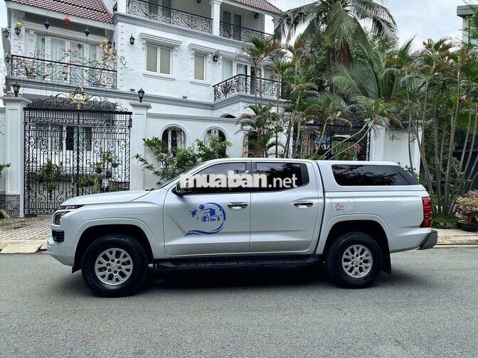 Mitsubishi Triton GLX 2025 Trắng Ghế da