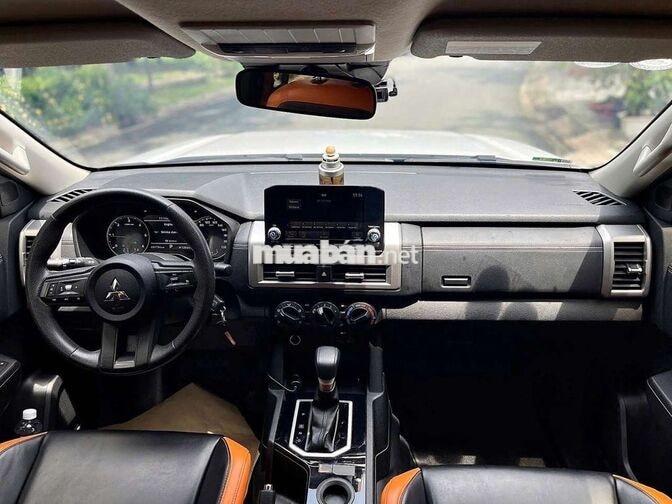 Mitsubishi Triton GLX 2025 Trắng Ghế da