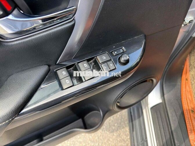 Toyota Fortuner 2022 2.4L