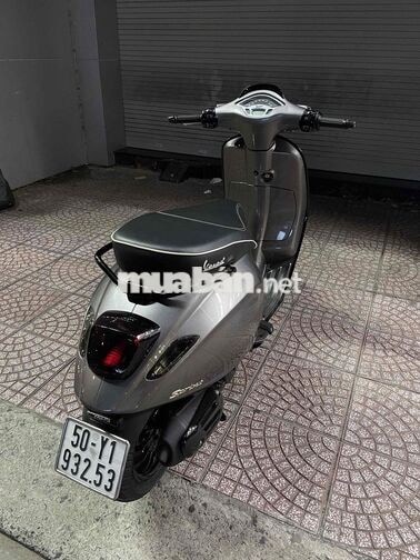 Piaggio Vespa Lambo 2023 Xám