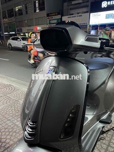 Piaggio Vespa Lambo 2023 Xám