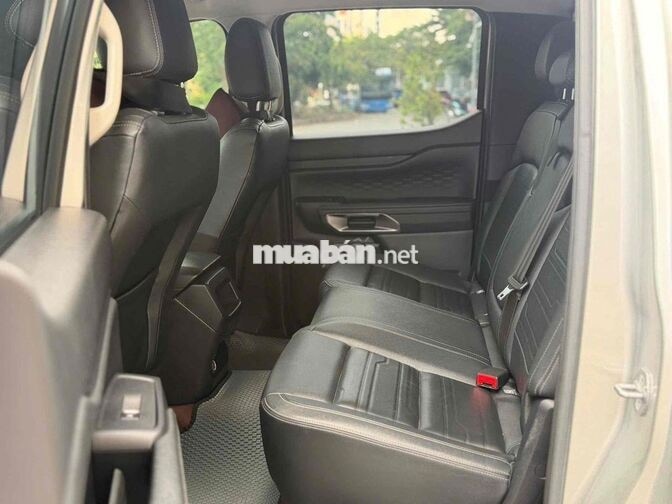 Ford Ranger Sport 2.0 Tự động 2023 Bạc