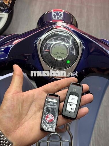 Super Cub 125i 2022 Thái Lan !