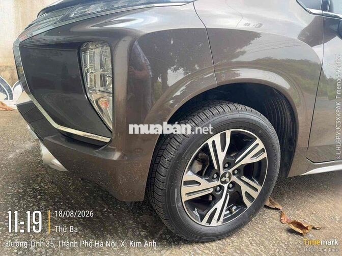 Mitsubishi Xpander 7 chỗ màu Nâu