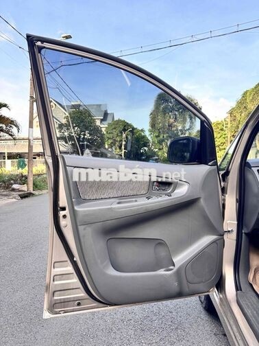 Toyota Innova 2013 - số sàn