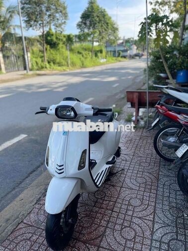 Piaggio Vespa 2015 Trắng