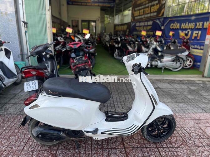 Piaggio Vespa 2015 Trắng