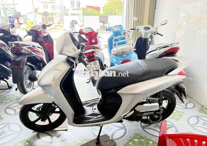 Yamaha Janus 125 Fi Bạc Khóa thông minh