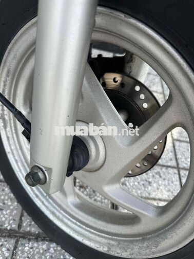 Honda Lead Fi 2010
