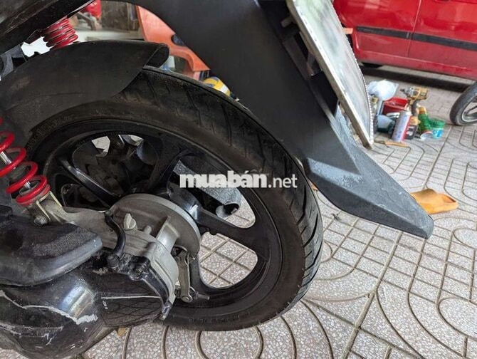 Yamaha Nouvo 5 Đỏ Đen Xăng