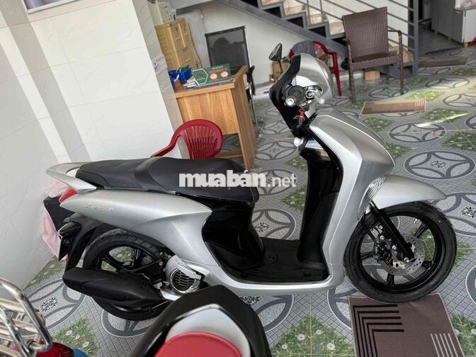 Yamaha Janus 125 Fi Bạc Khóa thông minh