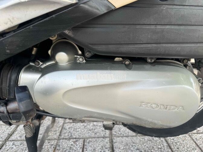 Honda Lead Fi 2010