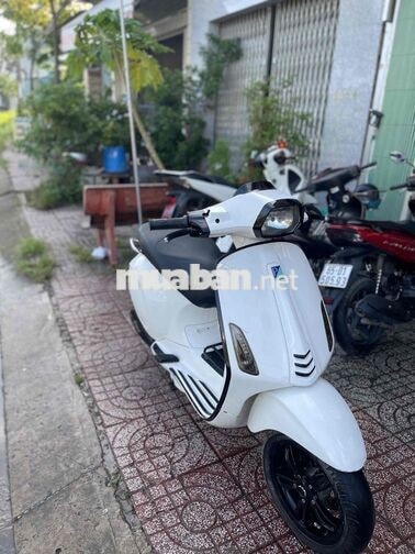 Piaggio Vespa 2015 Trắng