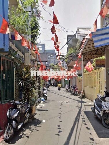 HẬU GIANG KẾ CHỢ BÌNH TÂY, QUẬN 5 TẶNG 45M2 3 TẦNG HẺM XE HƠI 5,5 TỶ