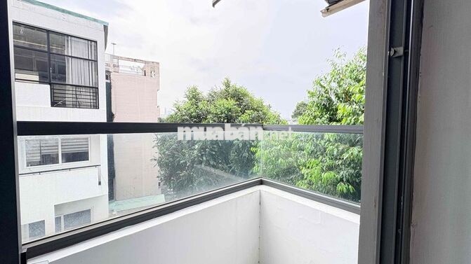 CHO THUÊ CĂN HỘ 1PN BALCONY 40m2 VIEW BỜ KÈ HOÀNG SA CỰC CHILL