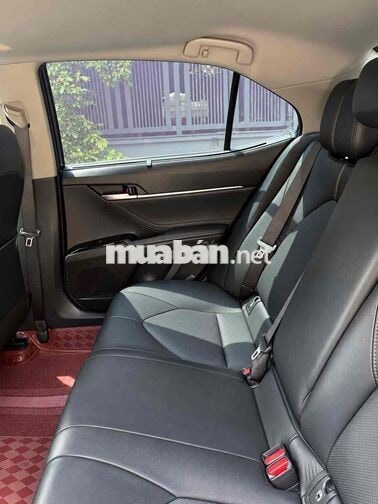 Toyota Camry 2.5Q 2019 Đỏ 32.300 km