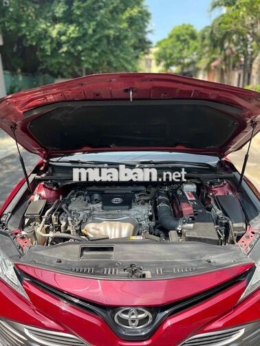 Toyota Camry 2.5Q 2019 Đỏ 32.300 km