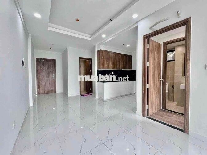CĂN 2PN CÓ BANCOL DT 64m2 ĐANG NGỘP TẠI CC OPAL SKYLINE