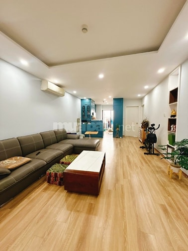Cho thuê C/c cao cấp Park Legend, Hoàng Văn Thụ - 3PN giá thuê 18tr/th