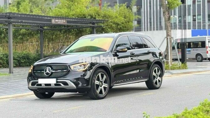 GLC 200 4matic 2020 Đen/Kem 6 vạn km siêu mới đep