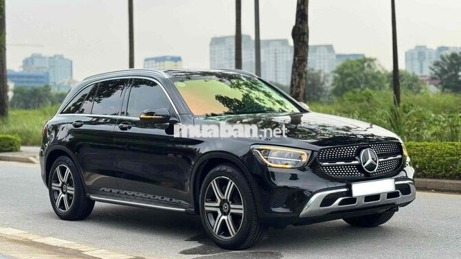 GLC 200 4matic 2020 Đen/Kem 6 vạn km siêu mới đep