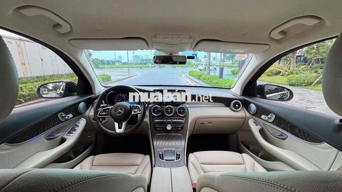 GLC 200 4matic 2020 Đen/Kem 6 vạn km siêu mới đep