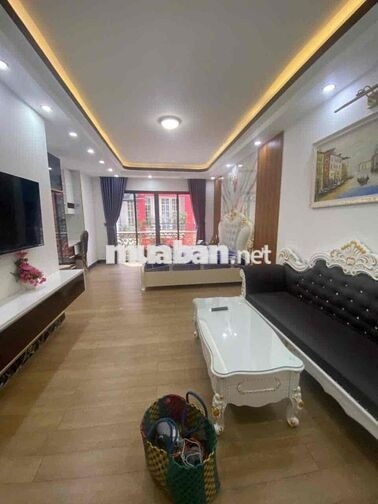 NC trần quang diệu 5pn 5wc full nội thất - thang máy