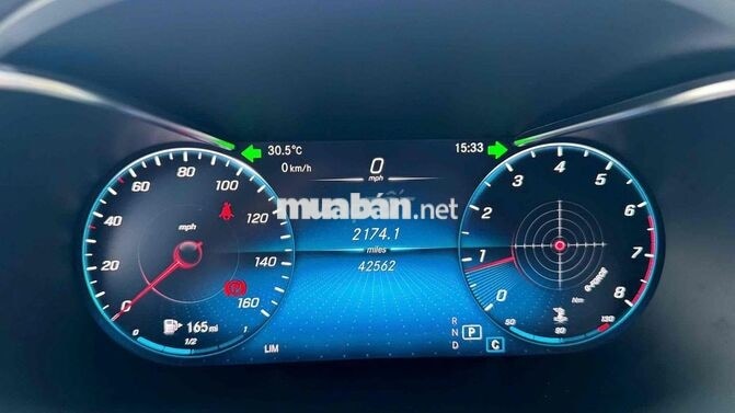 GLC 200 4matic 2020 Đen/Kem 6 vạn km siêu mới đep
