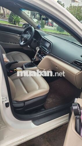 Hyundai Elantra 1.6 AT 2020 Trắng 50.000 km