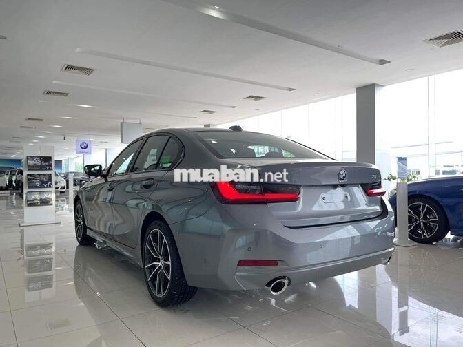 BMW 320i Sportline New 100% - 450tr nhận xe ngay!