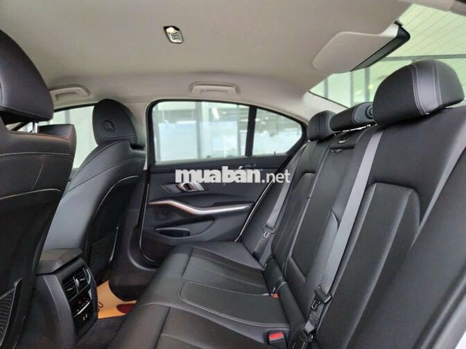 BMW 320i Sportline New 100% - 450tr nhận xe ngay!