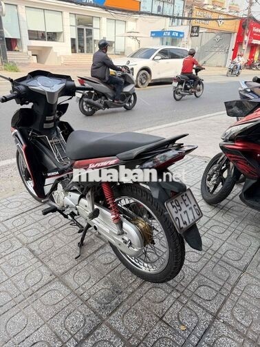 Honda Wave RSX Đen đỏ Việt Nam