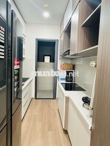 Căn 3pn góc view hồ bơi LM81 sang đẹp Chỉ 23tr ngay ĐBP