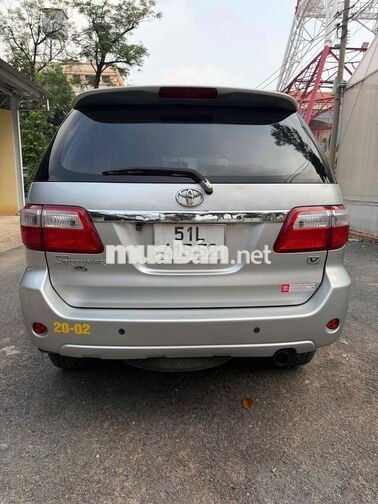 Toyota Fortuner 2010 Bạc Xăng Tự động 7 chỗ