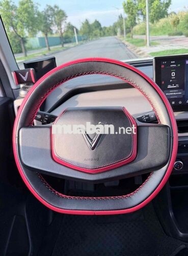 VF3 25 Trắng 10.000 km Sạc Ko Giới Hạn
