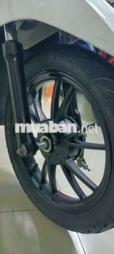 Kymco Candy Hi Trắng