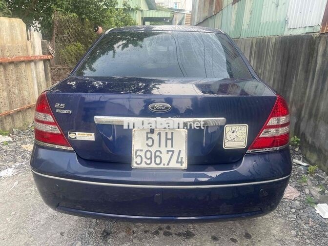 Ford Mondeo V6 2004 Xanh