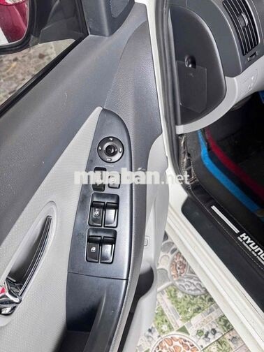 Hyundai Avante 2012 Số sàn Trắng 111.960 km