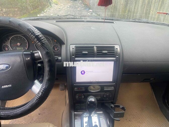 Ford Mondeo V6 2004 Xanh