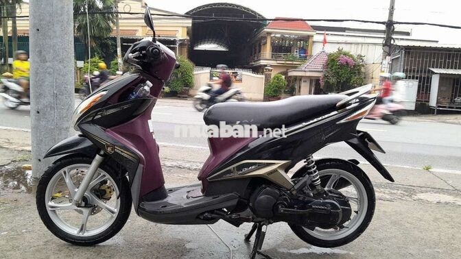 Yamaha Luvias 125/2012 Tím đen 