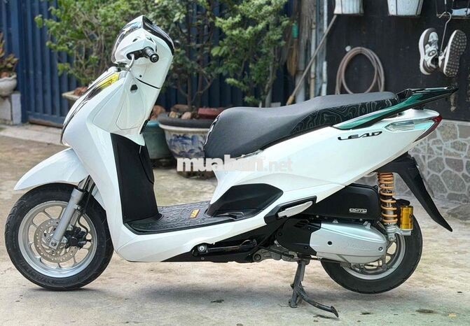 Lead 2018 Trắng Ngọc Trai