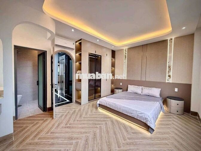 Siêu Phẩm 5m x 24m. 6 Tầng Thang Máy đẹp mê 1/ Ngắn Lê Văn Khương