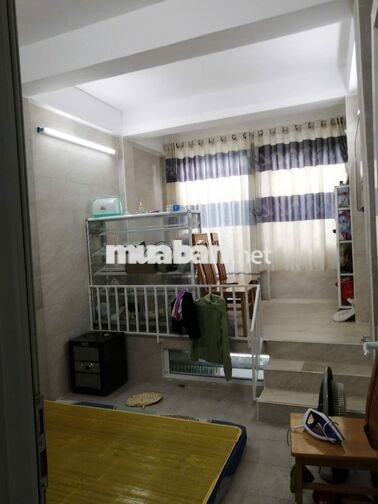 Nhà kiệt Lê Duẩn ủy ban Tân Chính cũ