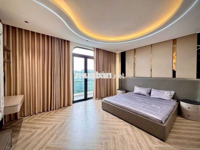 Siêu Phẩm 5m x 24m. 6 Tầng Thang Máy đẹp mê 1/ Ngắn Lê Văn Khương