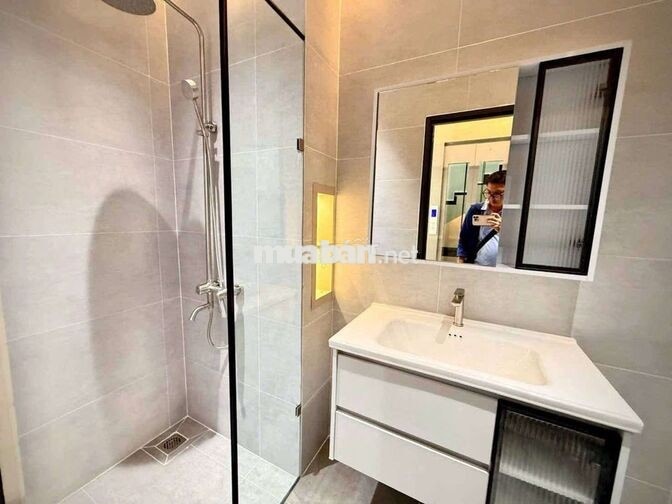 Siêu Phẩm 5m x 24m. 6 Tầng Thang Máy đẹp mê 1/ Ngắn Lê Văn Khương