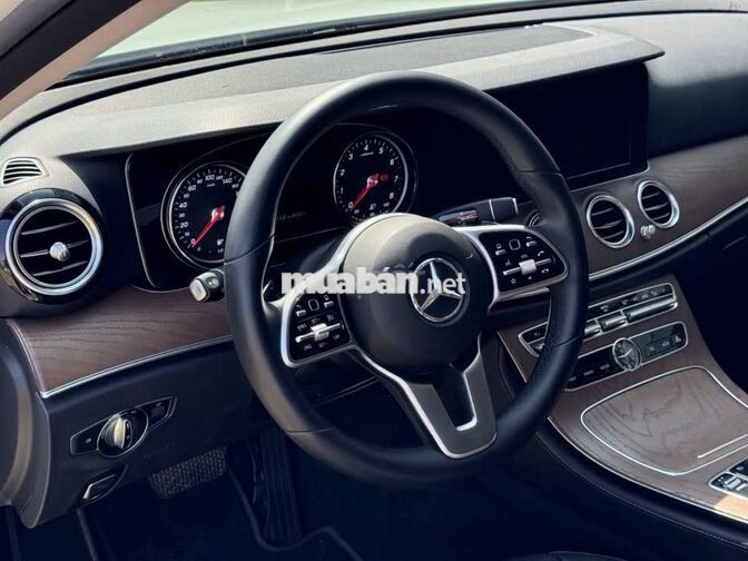 Bán E200 Facelift 2019 nguyên zin 1 chủ từ đầu